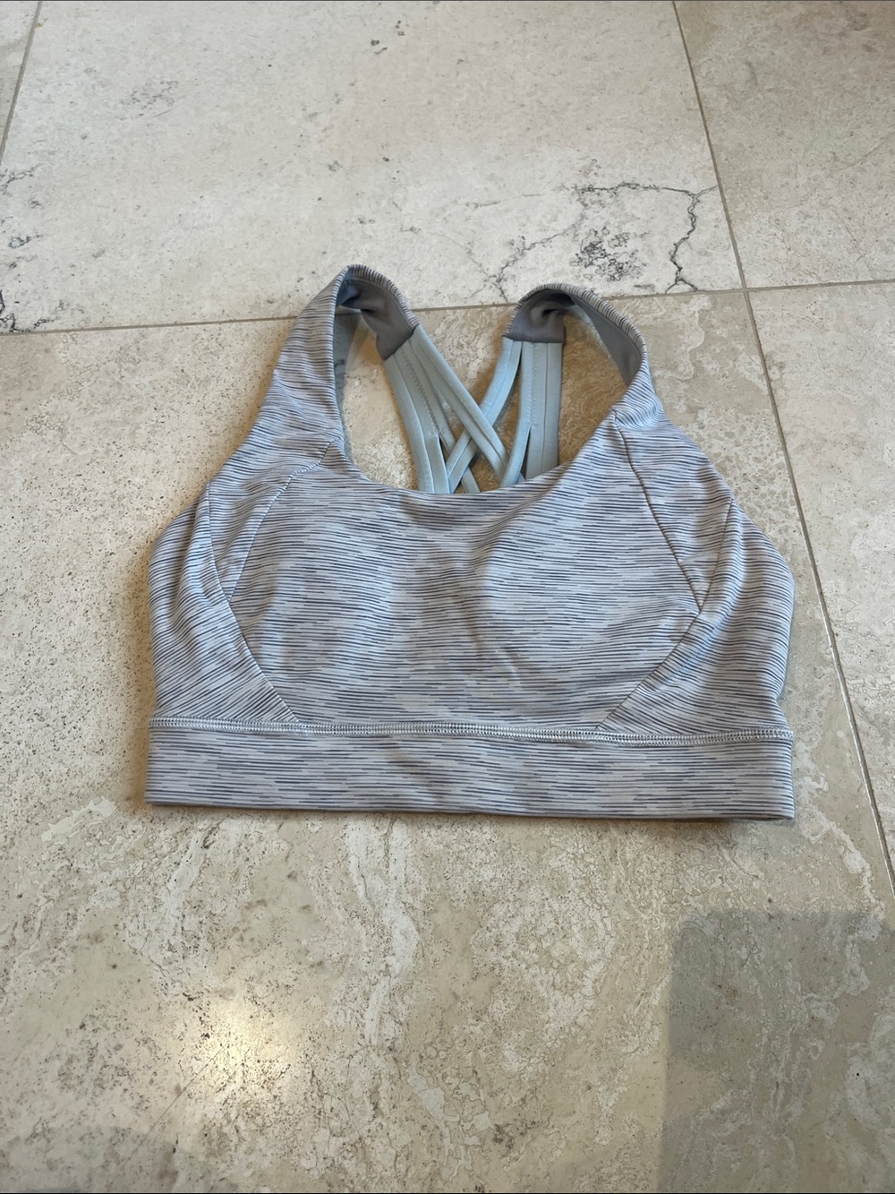 Lululemon Free To Be Elevated Light Grey Sports Bra Sz 2